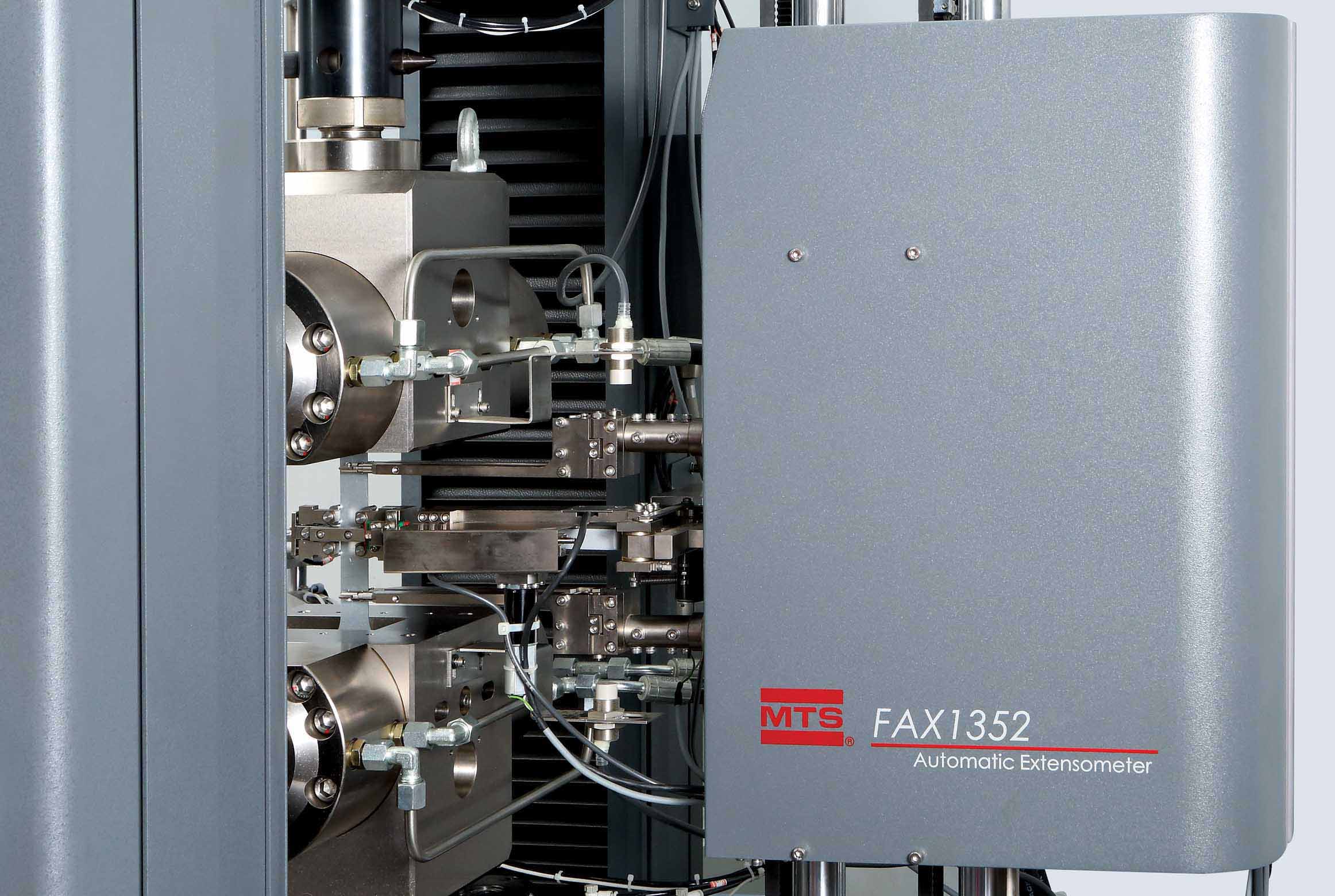 Fundamental Automatic Extensometer (FAX) — MTS Systems