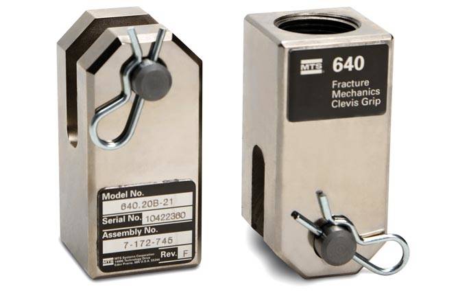 Model 640 Fracture Mechanics Clevis Grips — MTS Systems